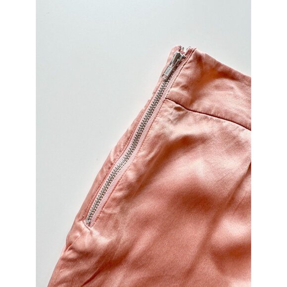 Aritzia WILFRED Peach Pink Silk Satin Charmeuse High Rise Pleated Shorts, Size 2 - Picture 4 of 12